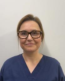 Faye Huntley headshot, Therapist